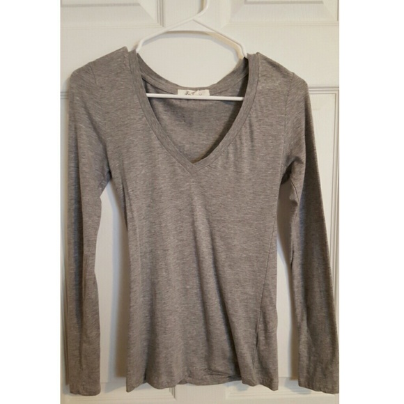 Forever 21 Tops - Forever 21 Gray Long Sleeve
